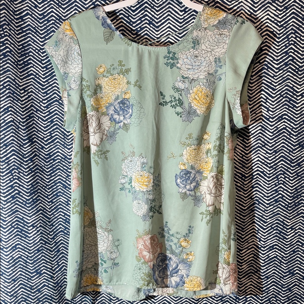 DR2 Pastel Floral Women's Blouse